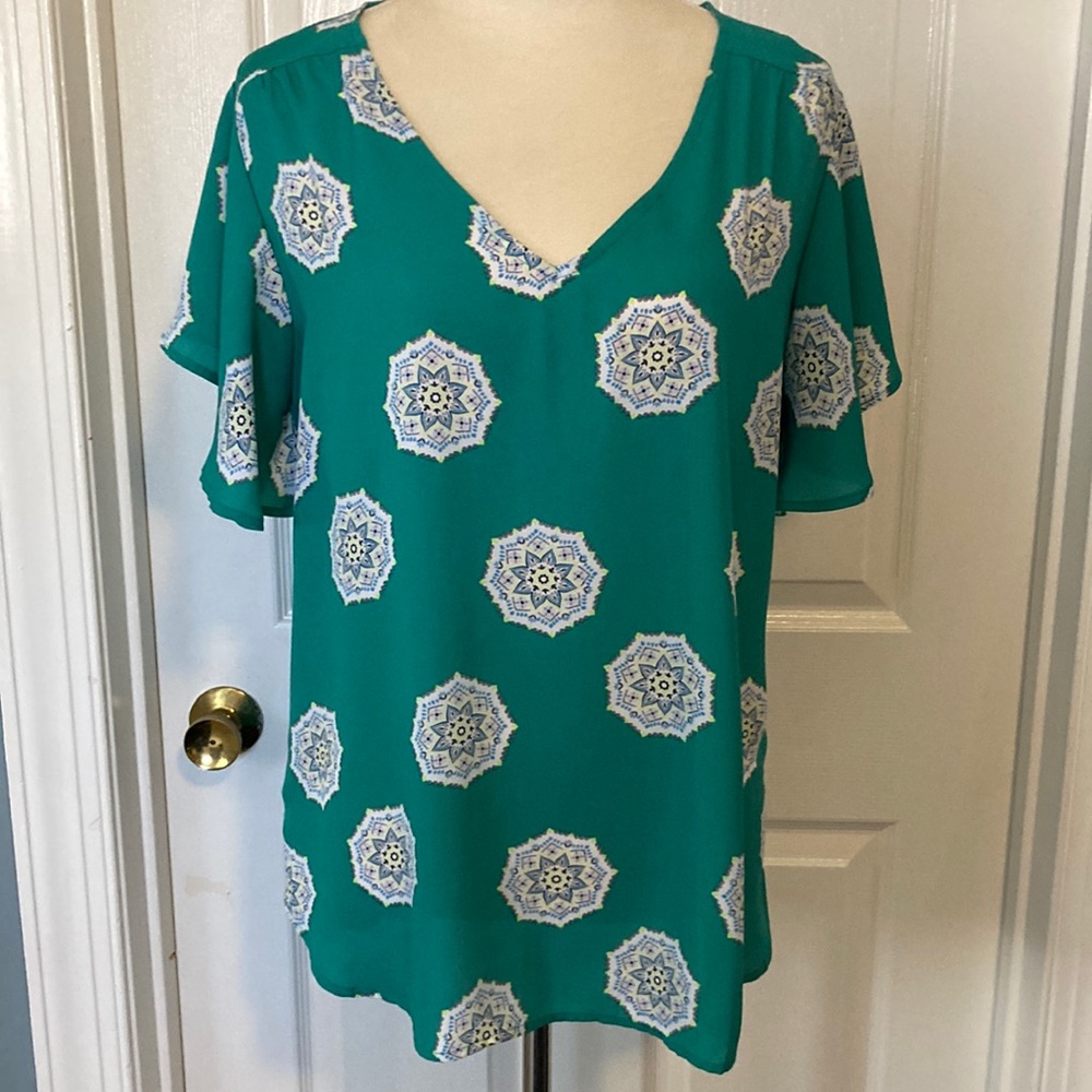 Loft Outlet mixed media blouse.  Size large.